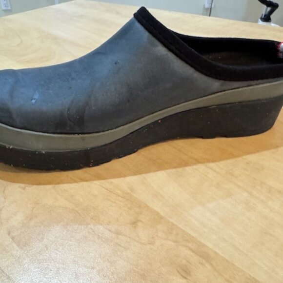 Hunter Black Rubber Clogs Sz 40 - Picture 3 of 10